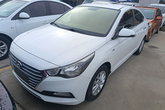 现代 悦纳 2016款 1.4L 手动炫酷版GLS