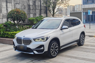宝马X1 2022款 xDrive25Li 尊享型
