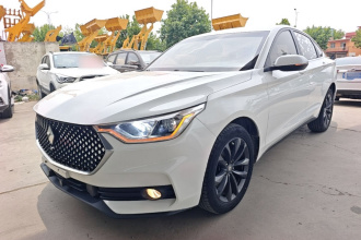 宝骏RC-6 2019款 1.5T CVT 24小时在线豪华型