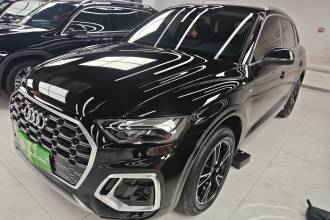 奥迪Q5L 2024款 40 TFSI 时尚动感型