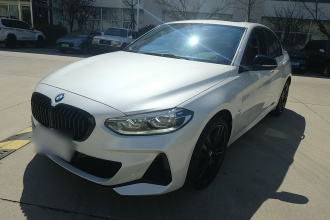 宝马1系 2023款 125i M运动曜夜版