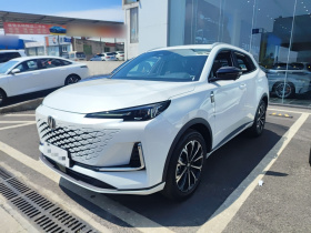 长安CS55PLUS PHEV 2025款 智慧新蓝鲸 125km 战舰版