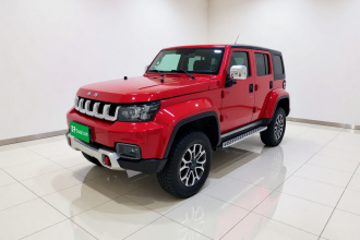 北京越野BJ40 2023款 2.0T 自动四驱城市猎人版侠客型