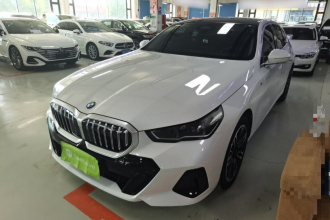宝马5系 2025款 525Li M运动套装