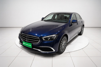 奔驰E级 2022款 改款二 E 300 L 豪华型