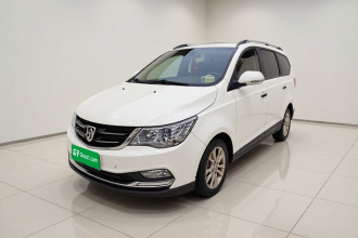 宝骏730 2016款 1.5L 手动舒适型 7座 国V
