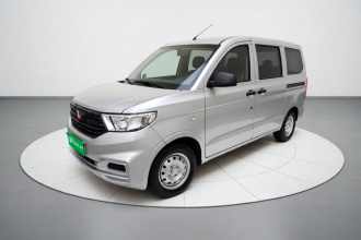 五菱汽车 五菱宏光V 2022款 1.5L劲取版液压助力LAR