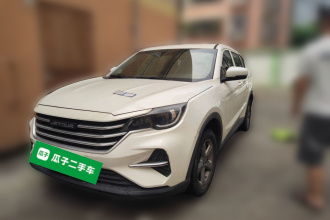 捷途X70M 2020款 改款 1.5T 手动伙伴型 5座