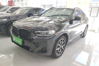 宝马X4 2022款 xDrive 25i M运动套装