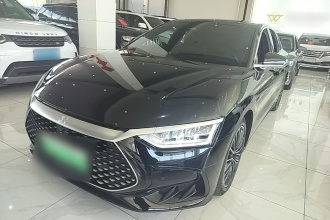 比亚迪 汉 2024款 DM-i 荣耀版 121KM 尊荣型