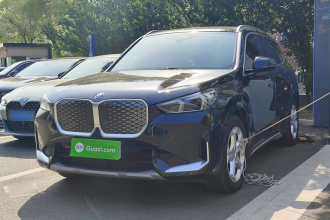 宝马iX1 2023款 eDrive25L X设计套装