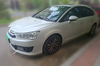 雪铁龙 世嘉 2013款 三厢 1.6L 自动品享型