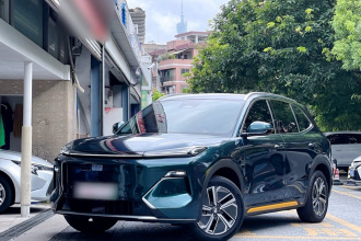 吉利银河 银河星舰7 EM-i 2026款 135km 领航版