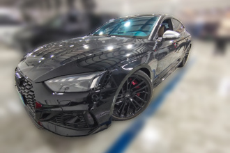 奥迪RS 5 2022款 RS 5 2.9T Sportback 黑曜版