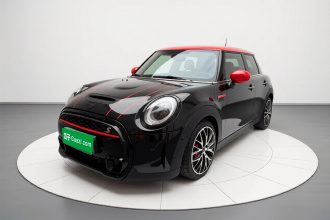 MINI 2023款 改款 2.0T COOPER S 艺术家 五门版