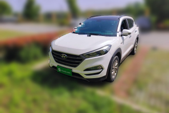 现代 途胜 2018款 1.6T 双离合两驱15周年特别版