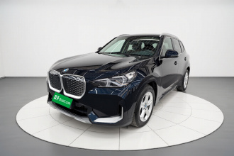 宝马iX1 2023款 eDrive25L X设计套装