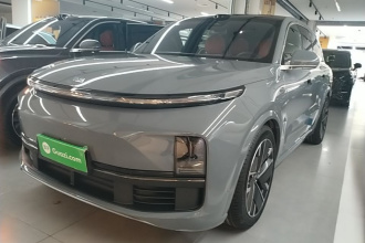 理想汽车 理想L8 2025款 Max 智能焕新版