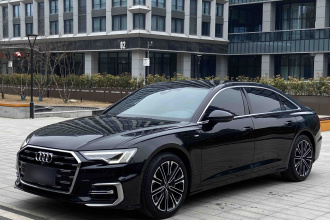 奥迪A6L 2023款 改款 45 TFSI 臻选动感型