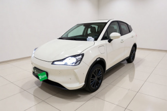 哪吒汽车 哪吒V 2022款 潮 400