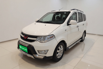 五菱汽车 五菱宏光 2016款 1.5L 改款S舒适型