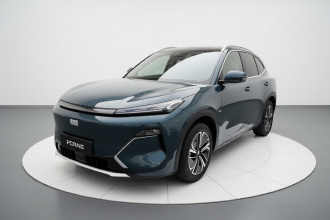 吉利银河 银河星舰7 EM-i 2026款 135km 智航版