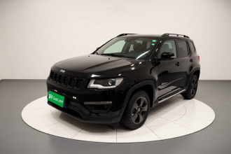 Jeep 指南者 2019款 220T 自动家享四驱版