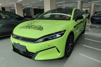 比亚迪 汉L 2025款 EV 四驱激光雷达旗舰型