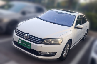大众 帕萨特 2015款 1.8TSI DSG尊荣版