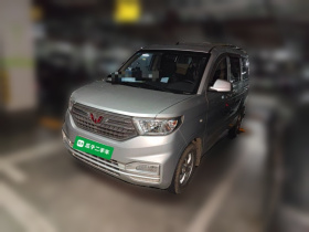 五菱汽车 五菱宏光V 2021款 1.5L改款劲享版LAR