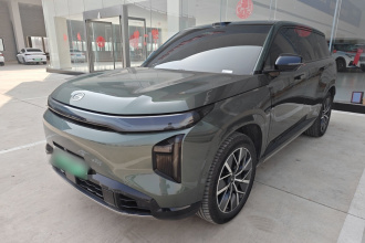 广汽传祺 传祺向往S7 2025款 180km Ultra 四驱激光雷达版