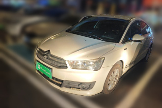 雪铁龙 世嘉 2016款 经典 三厢 1.6L 手动CNG