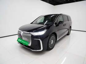岚图汽车 岚图梦想家 2025款 PHEV 四驱尊贵鲲鹏版