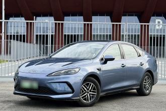 比亚迪 海豹05 DM-i 2025款 DM-i 智驾版 120KM旗舰型