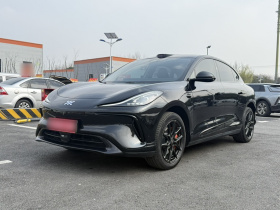 智己汽车 智己LS6 2023款 Max 标准版