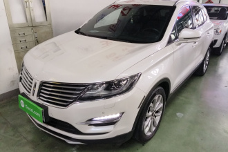 林肯MKC 2017款 2.0T 两驱尊雅版