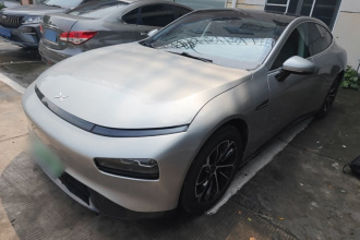 小鹏P7 2022款 480标准续航智行版