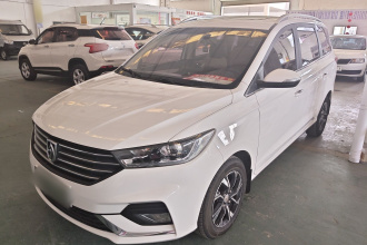 宝骏360 2019款 1.5L 手动豪华型 国VI