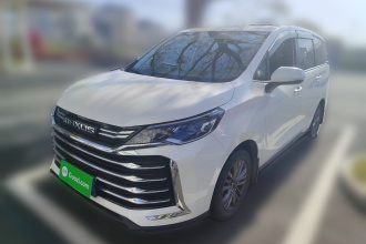 上汽大通MAXUS 大通G50 2023款 PLUS 1.5T 幸福推荐自动启航版