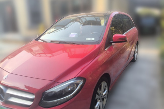 奔驰B级 2017款 B 200 动感型