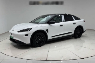 ARCFOX极狐 极狐 阿尔法S6 2025款 602三激光雷达版