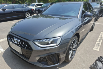 奥迪A4L 2025款 200万辆悦享版 40 TFSI 豪华动感型