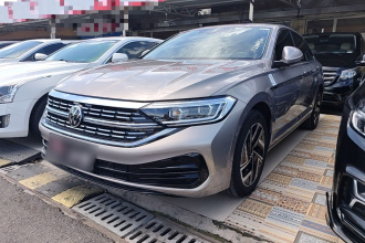 大众 速腾 2025款 300TSI DSG超越版