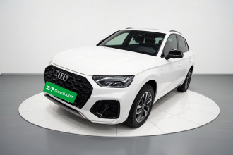 奥迪Q5L 2023款 40T 豪华动感型