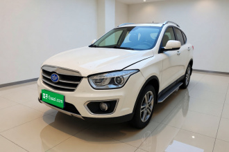 奔腾X80 2013款 2.0L 自动豪华型