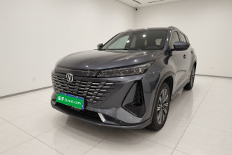 长安CS75 PLUS 2023款 第三代 1.5T 自动尊贵型