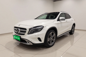 奔驰GLA 2016款 GLA 220 4MATIC 豪华型