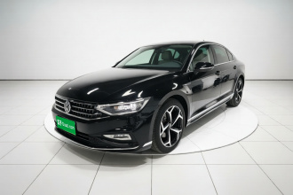 大众 迈腾 2023款 200万辆纪念版 330TSI DSG豪华型