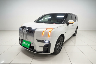 极氪009 2024款 六座行政版四驱 108kWh