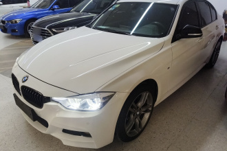 宝马3系 2018款 320i M运动曜夜版